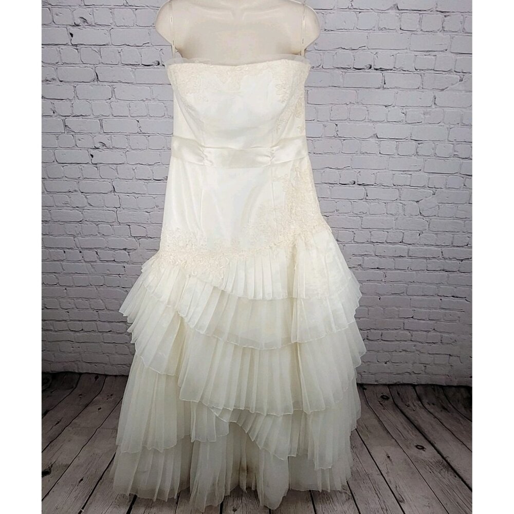 White By Vera Wang Ivory Tiered Strapless Bridal Wedding Gown Dress 12 VW351020